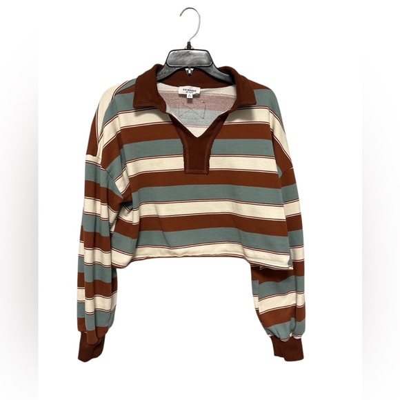 eesome Tops - ee:some cropped rugby-style pullover Women’s Size: Medium 
NWOT